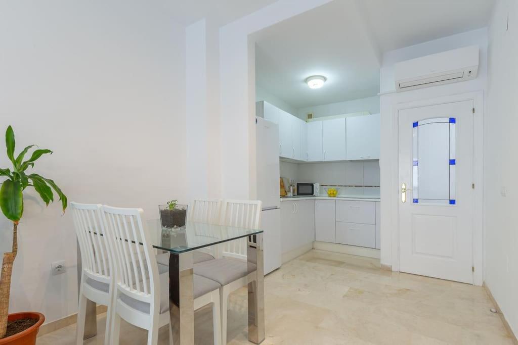 Apartamento Suite Centrico Málaga Esterno foto